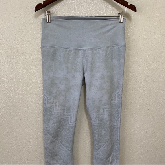 Alo yoga dusk casbah high waist leggings size med - Picture 8 of 12